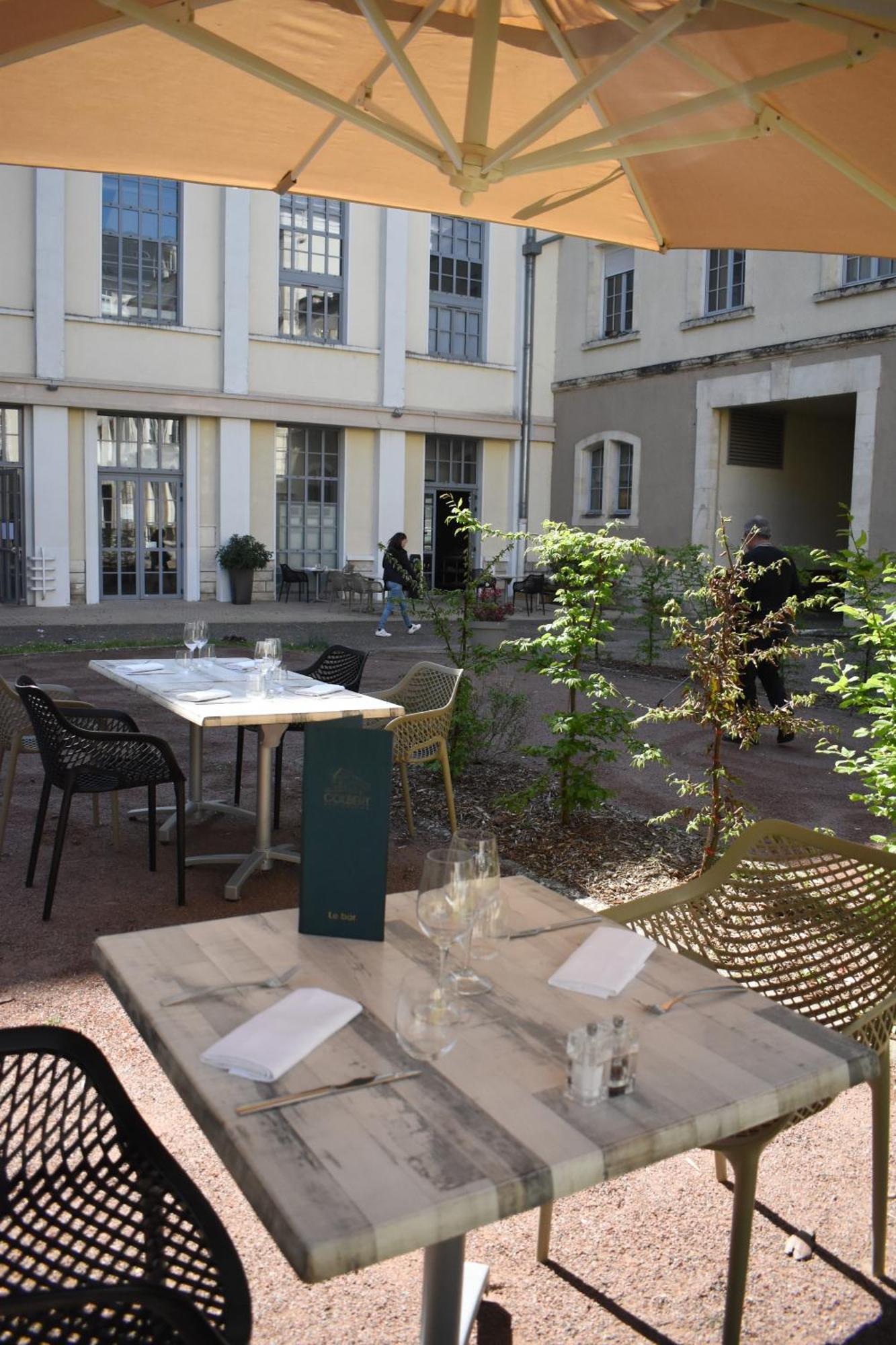 فندق بست ويسترن بلس كولبيرت Châteauroux المظهر الخارجي الصورة